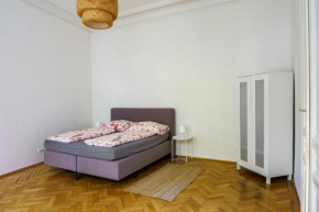 Vienna City Apartment University